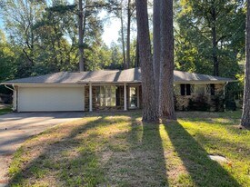3123 Swann Dr in Nacogdoches, TX - Building Photo