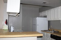 6001 Reims Rd photo'