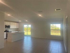 3480 Chinotto Dr in Lake Alfred, FL - Building Photo - Building Photo