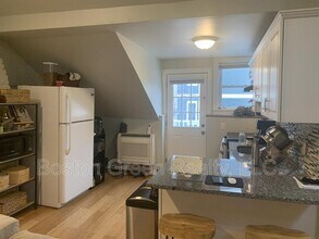 315 Meridian St in Boston, MA - Foto de edificio - Building Photo