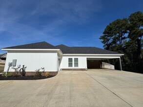 103 Neenan Dr in Enterprise, AL - Building Photo - Building Photo