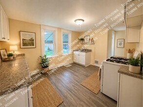 125 Edison Ave in Buffalo, NY - Building Photo - Building Photo