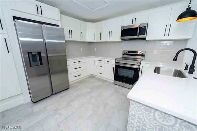 property at 6306 Royal Woods Dr
