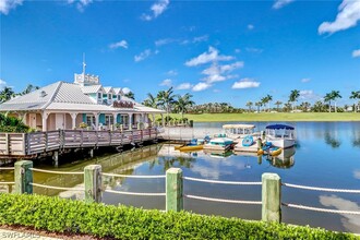 14823 Dockside Ln in Naples, FL - Foto de edificio - Building Photo