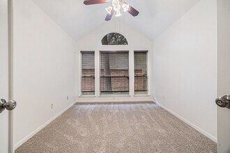 87 N Veranda Ridge Dr in Spring, TX - Building Photo - Building Photo