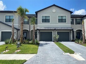 15216 Lyla Ter in Bradenton, FL - Building Photo