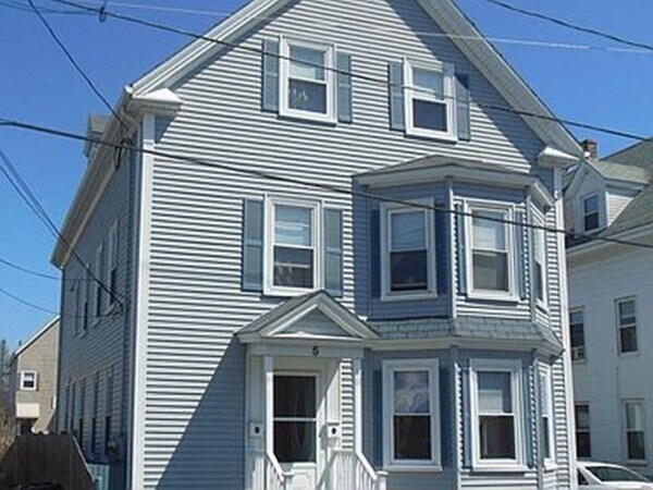5 Pearl St in Salem, MA - Building Photo
