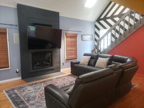 505 Delaware Ave in Virginia Beach, VA - Building Photo - Building Photo