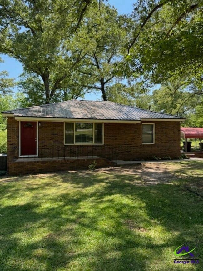 property at 9 Green Ct