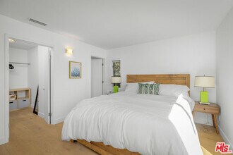 12312 Charnock Rd in Los Angeles, CA - Building Photo - Building Photo