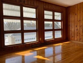 4011 Hillandale Rd, Unit 3 in Ottawa Hills, OH - Building Photo - Building Photo