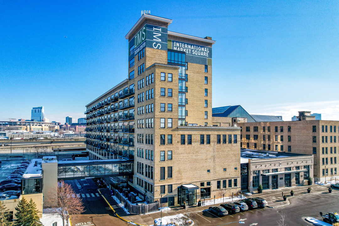 290 Market St in Minneapolis, MN - Foto de edificio