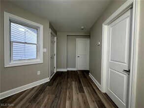 1445 W 52nd St, Unit Down in Cleveland, OH - Building Photo - Building Photo