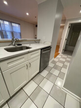 535 Commonwealth Ave, Unit 6A in Boston, MA - Foto de edificio - Building Photo