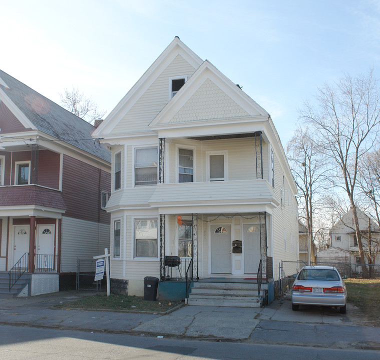 806 Lincoln Ave in Schenectady, NY - Building Photo