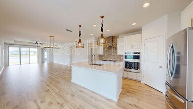 637 Stargaze Ln in St. Augustine, FL - Foto de edificio - Building Photo