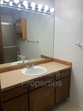 7125 Rainier Dr in Everett, WA - Building Photo - Building Photo