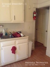8 Isham St in Burlington, VT - Building Photo - Building Photo