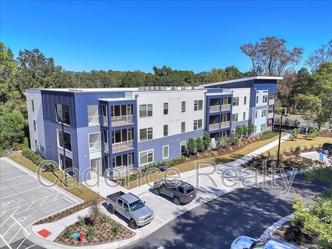 property at 610 S Kerr Ave