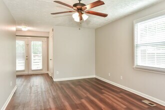 225 Jackson Ave in Smyrna, TN - Building Photo - Building Photo