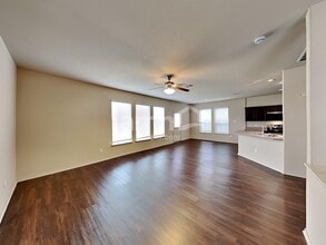 33217 Wedgewood Dr in Magnolia, TX - Building Photo - Building Photo