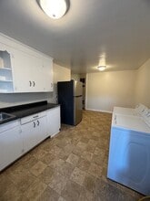 3309 Clarence Towery Cir in Hildebran, NC - Building Photo - Building Photo