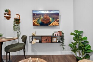 4225 N 32nd Pl, Unit SI ID1468028P in Phoenix, AZ - Building Photo