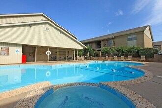 4605 N Pennsylvania Ave in Oklahoma City, OK - Building Photo - Building Photo
