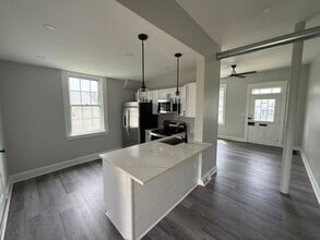 1530 New Holland Rd in Reading, PA - Foto de edificio - Building Photo