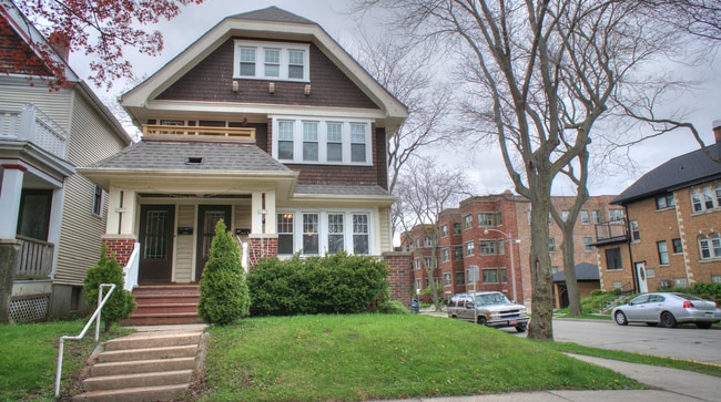 property at 2977 N Murray Ave