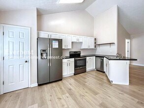 567 Marshall Fuller Rd in Dallas, GA - Building Photo - Building Photo