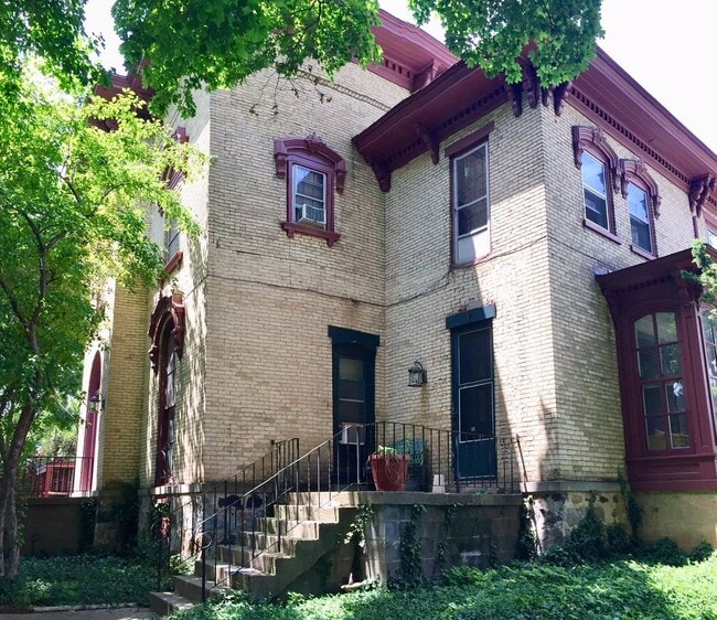 property at 1519-19 College Ave NE