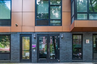 The Robyn in New York, NY - Building Photo - Building Photo