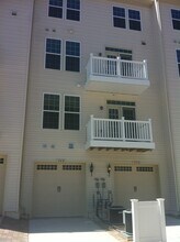340 Chessington Dr, Unit 340 Chessington Dr. in Odenton, MD - Foto de edificio - Building Photo