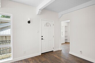 707 Milwaukee Ave in Los Angeles, CA - Building Photo - Building Photo