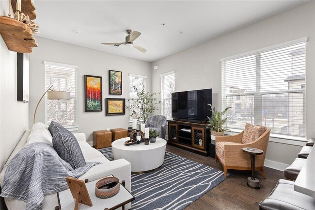 property at 4325 Jackson Ave