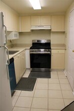 1501 Clairmont Rd in Decatur, GA - Building Photo - Building Photo