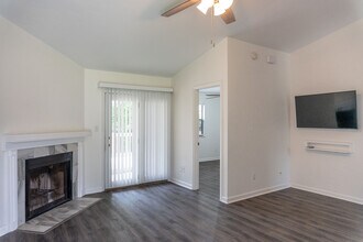 3223 Albert Dr in Tallahassee, FL - Building Photo - Building Photo