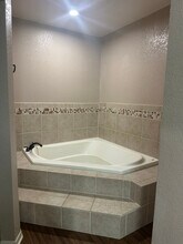 919 N 11th St in Temple, TX - Building Photo - Building Photo