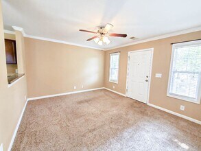 106 1/2 Riverview Dr in Clarksville, TN - Building Photo - Building Photo