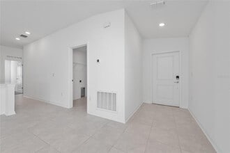 338 Rustic Rail Dr in Lake Wales, FL - Building Photo - Building Photo