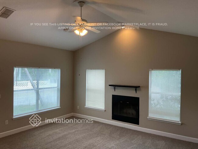 4937 Blackhawk Dr in Jacksonville, FL - Foto de edificio - Building Photo