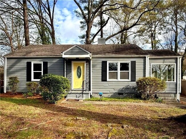 property at 1449 Lynford Dr SW