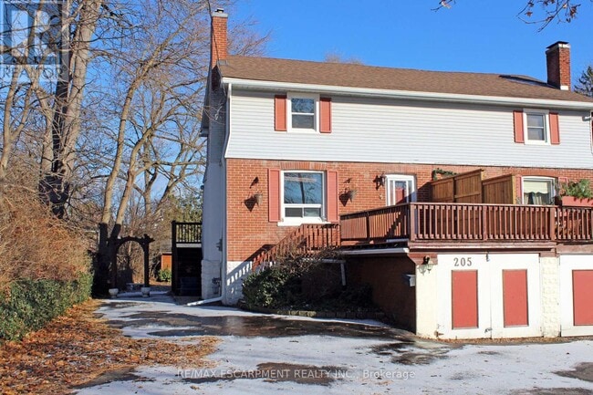 property at 205 Main St E