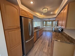 906 Chipaway Dr in Apollo Beach, FL - Building Photo - Building Photo