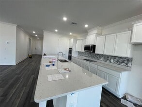 24341 NW 12th Pl in Newberry, FL - Building Photo - Building Photo