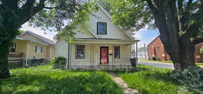 property at 550 N Berwick Ave