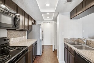 202 Teakwood Dr in Victoria, TX - Building Photo