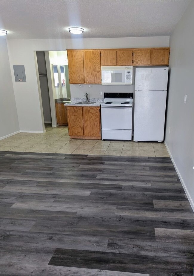 property at 100 Pulsipher Ln