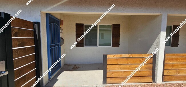 1311 San Mateo Blvd SE in Albuquerque, NM - Building Photo - Building Photo